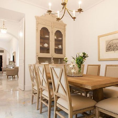 Living4Malaga Aduana Presidential Apartment Ngoại thất bức ảnh