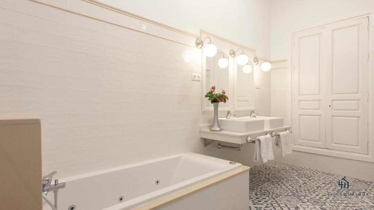 Living4Malaga Aduana Presidential Apartment Ngoại thất bức ảnh
