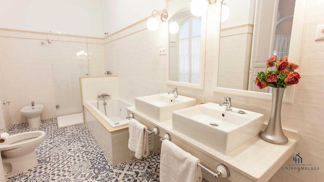 Living4Malaga Aduana Presidential Apartment Ngoại thất bức ảnh
